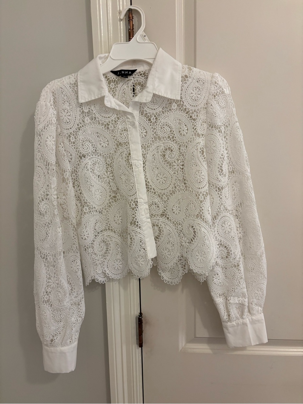 White Lace Collared Button-Front Women's Top
